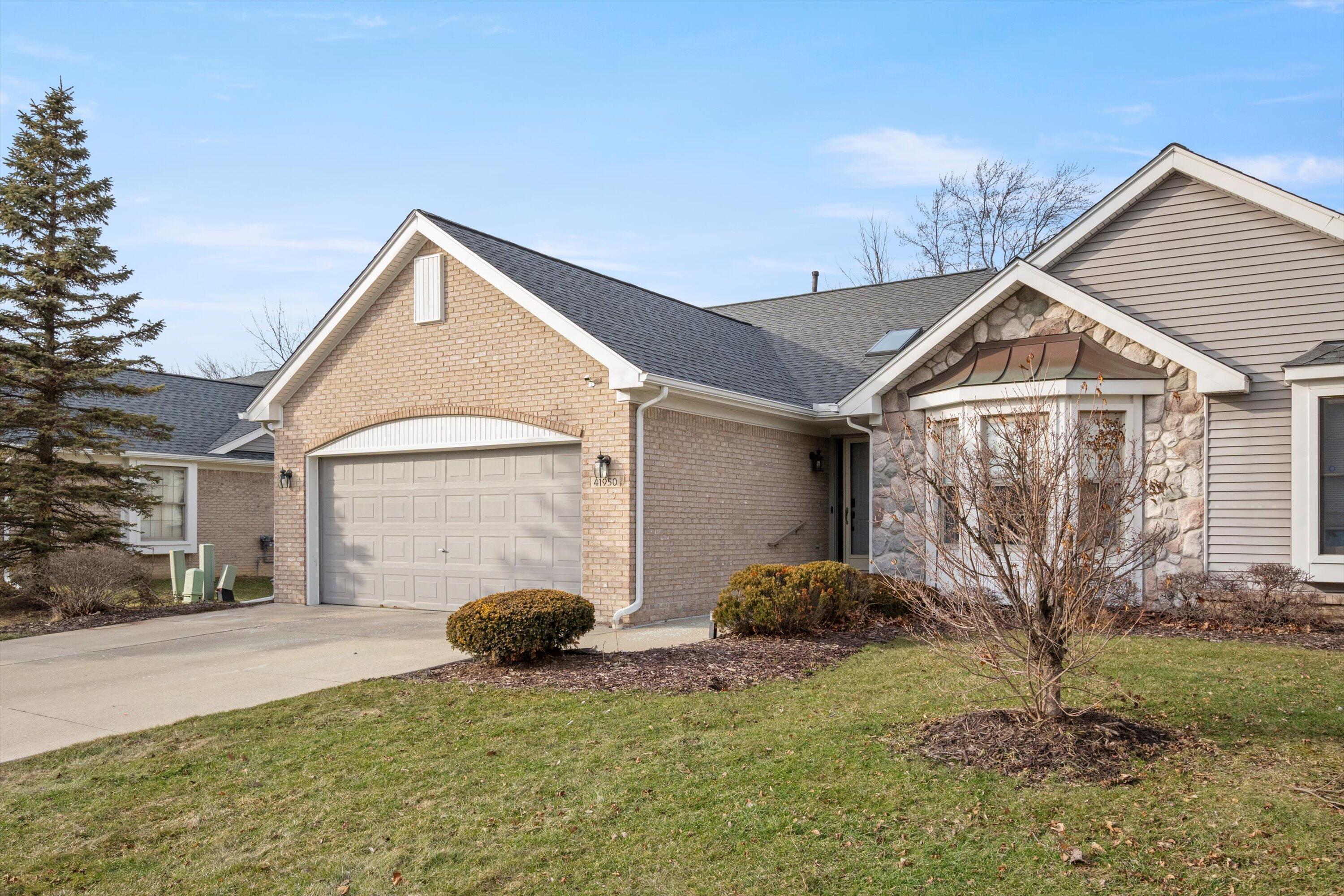 41950 Coventry Way