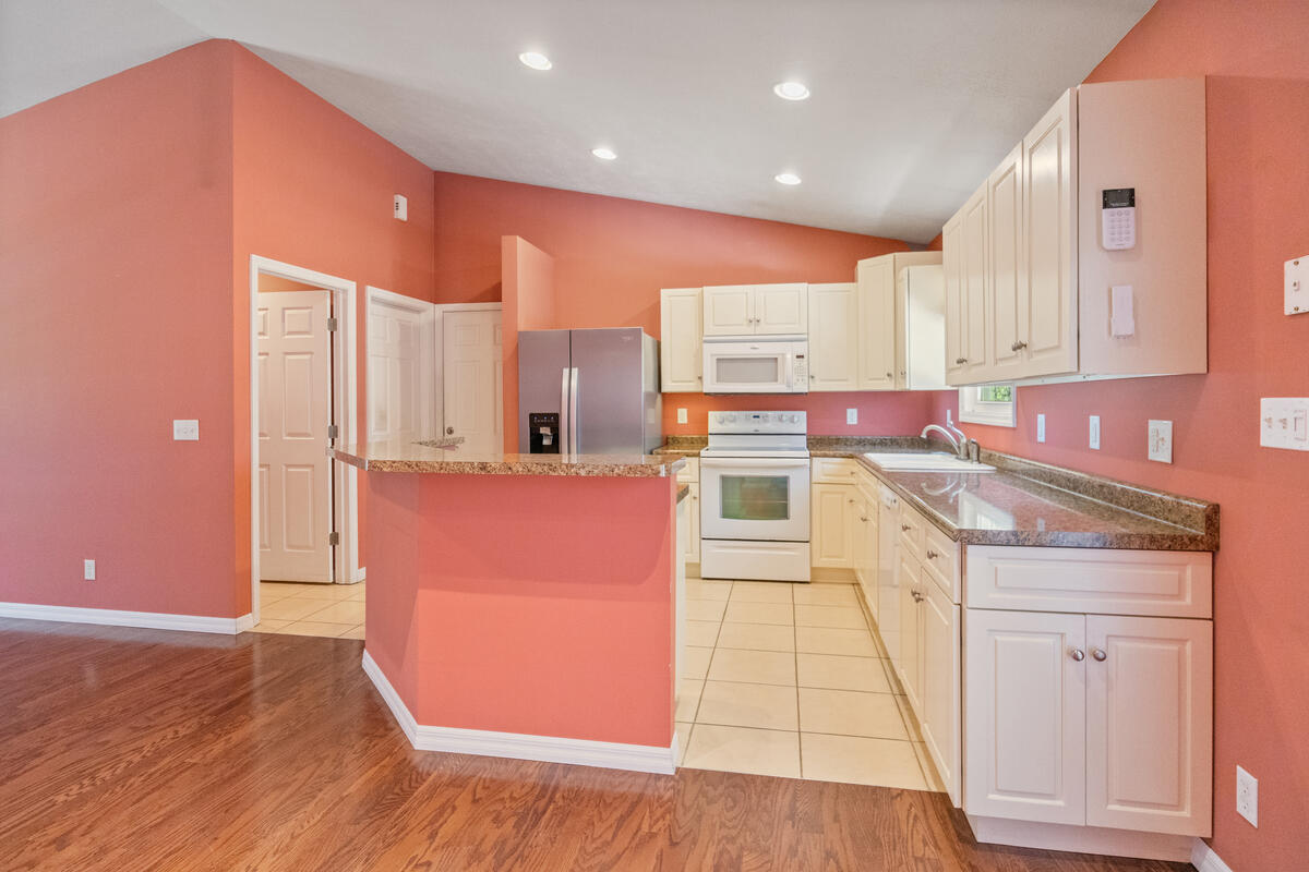 4955 Red Pine Drive