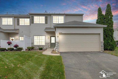 26761 Kirkway Circle Woodhaven City MI 48183