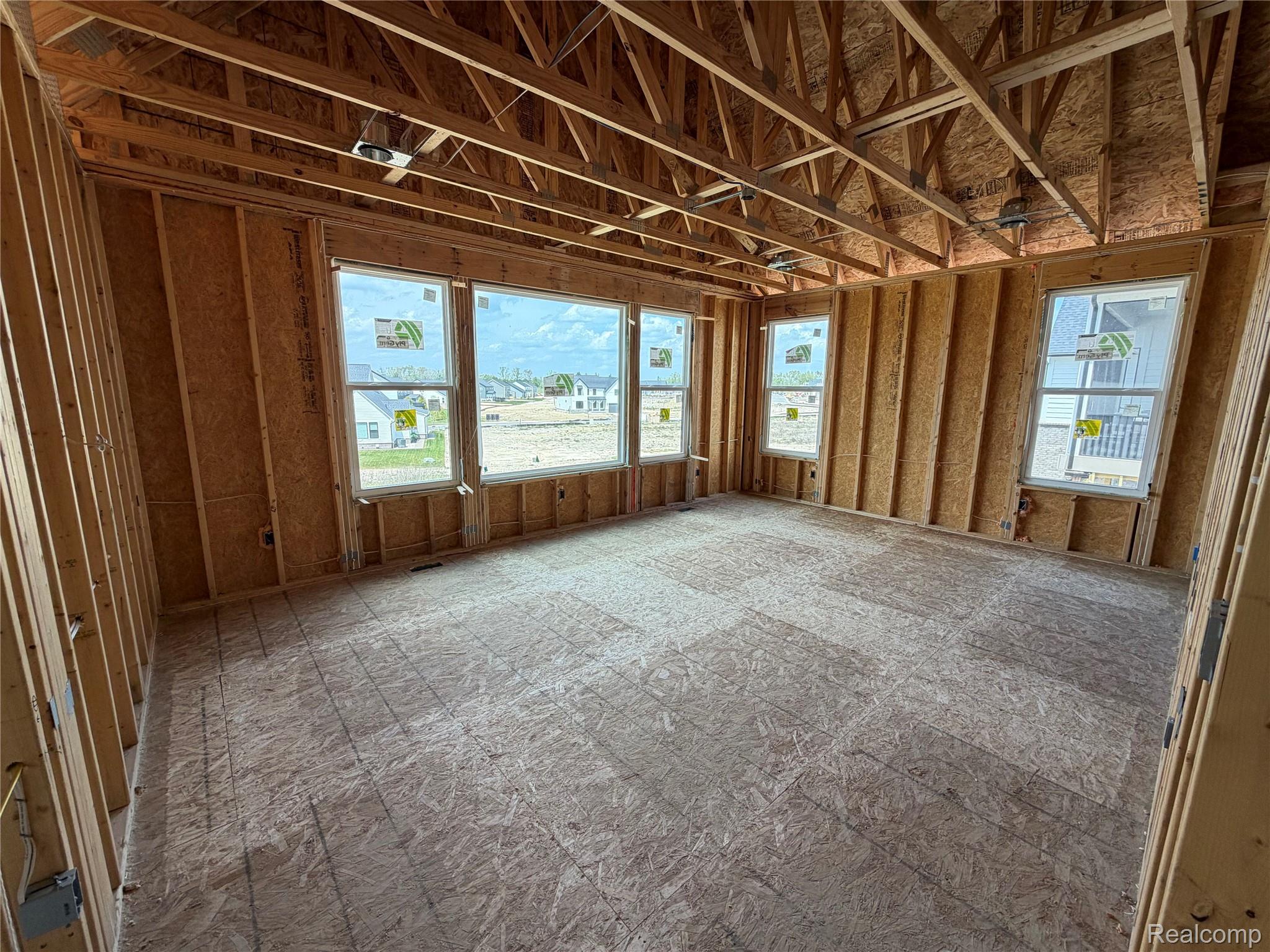 2471 Parkshore Drive