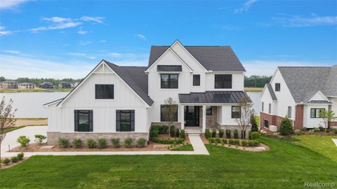 2691 Crystal Lake Drive Commerce Charter Township MI 48382