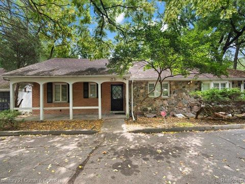 25831 AVONDALE Street Inkster City MI 48141
