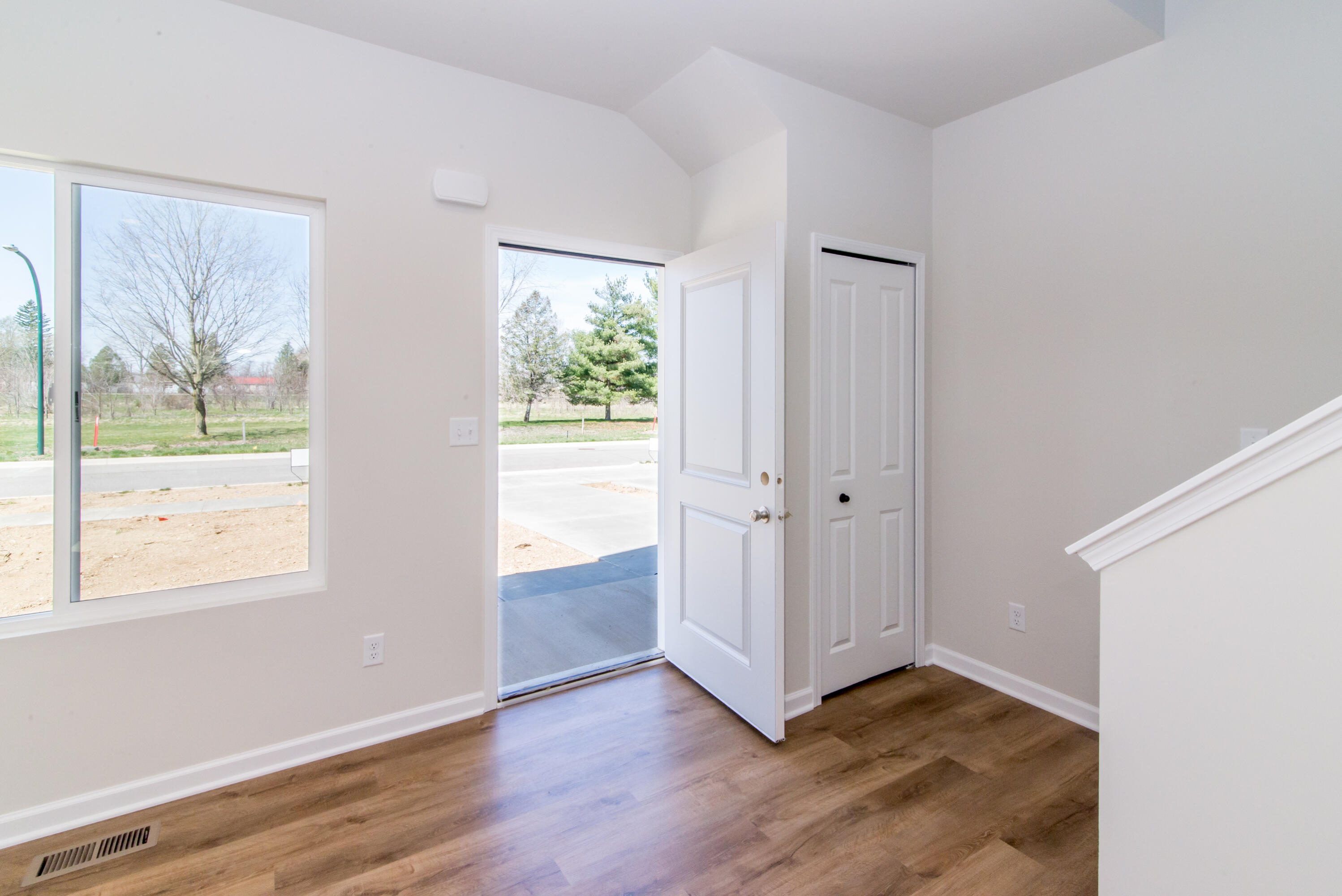 1025 Rebecca Street 15