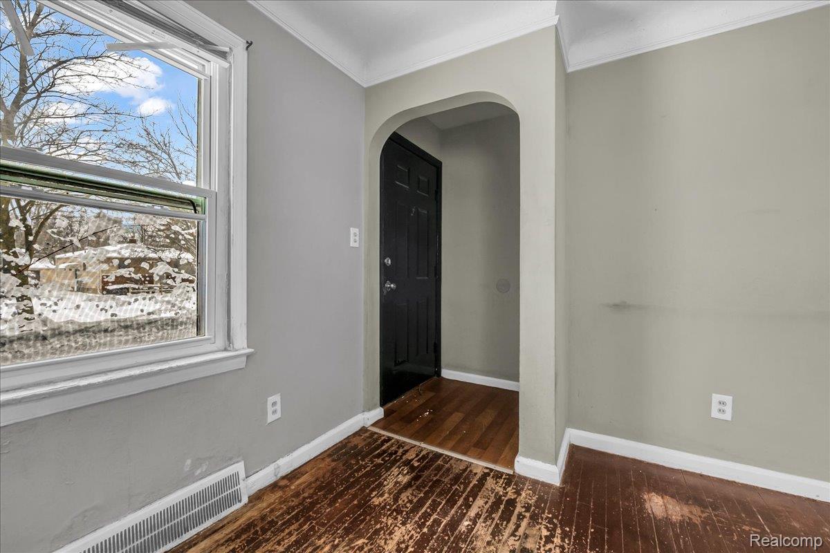 18981 Kenosha Street