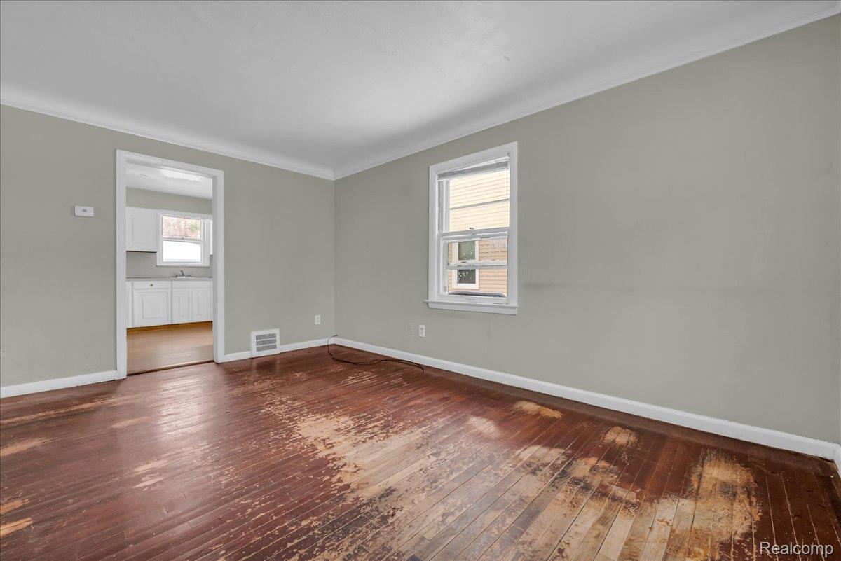 18981 Kenosha Street