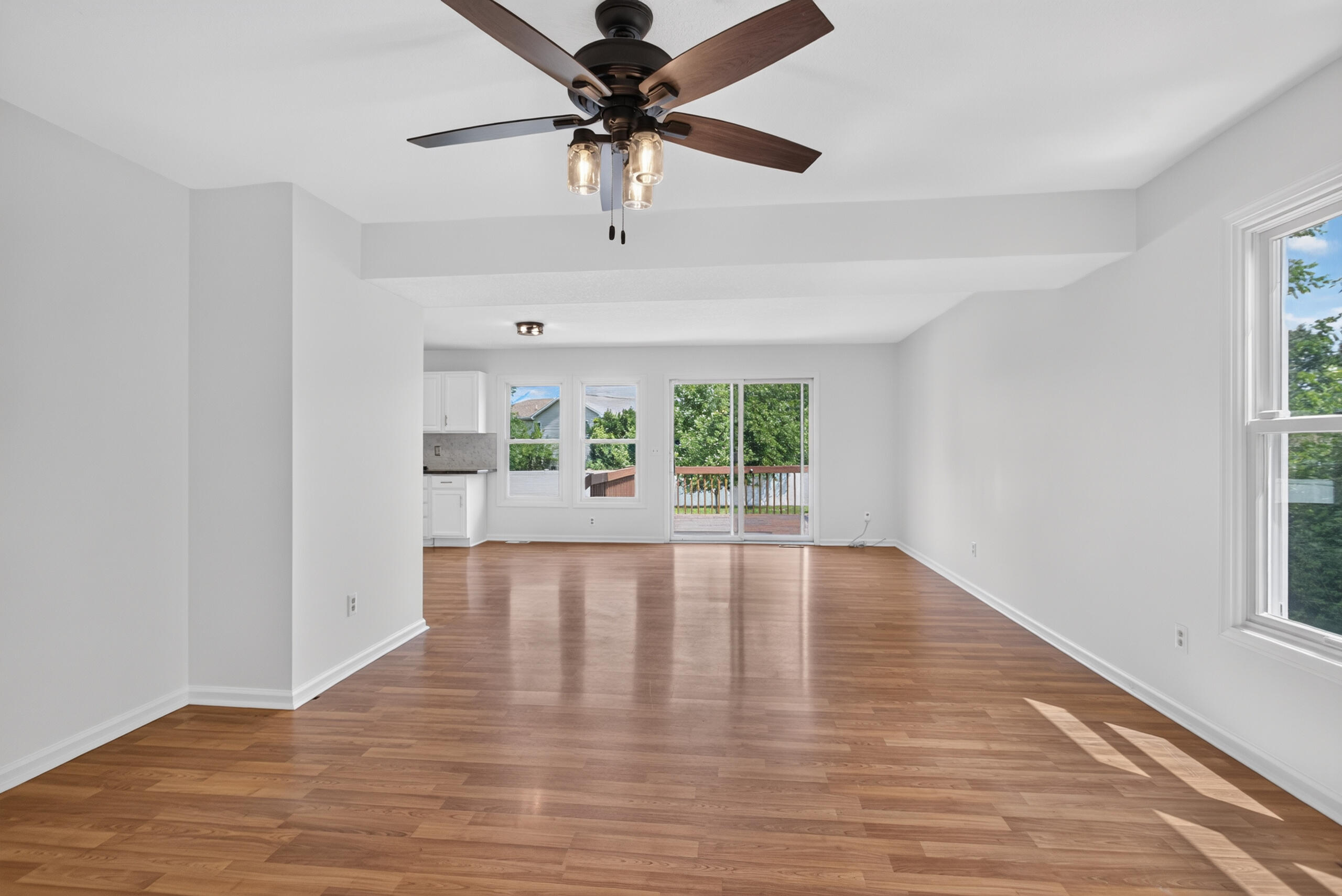 7698 Dalton Road