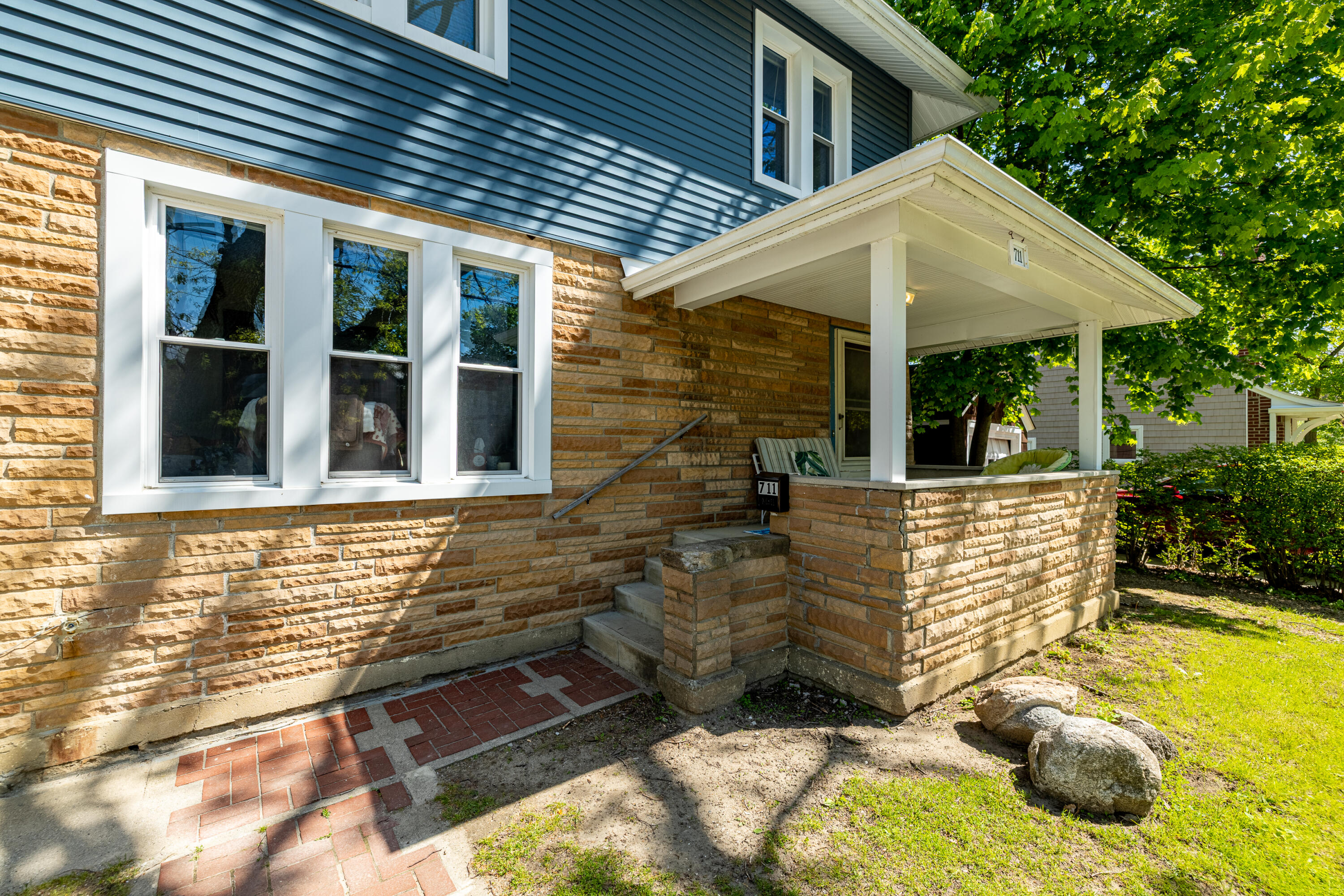 711 Granger Avenue