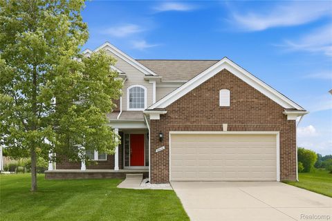 Photo of 56626 Leeds Lane, Macomb Township, MI 48042 (MLS # 20261044693)