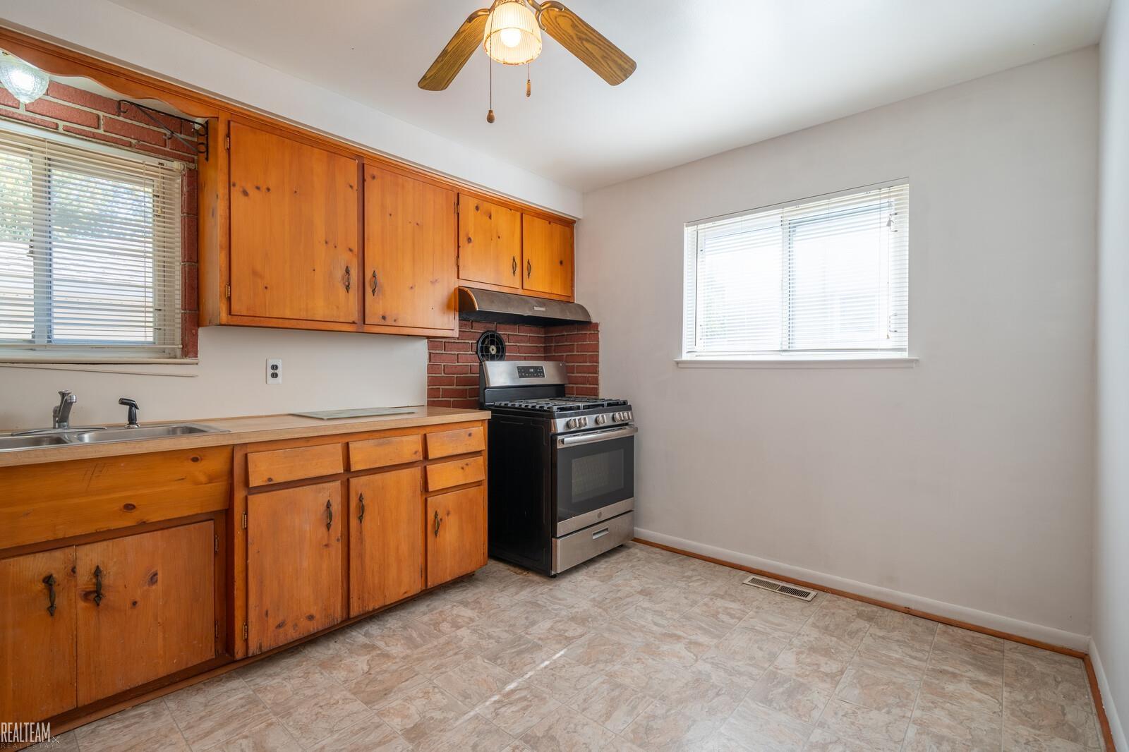 27720 Barrington Street