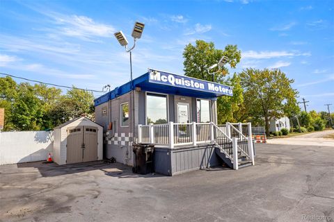 3017 Fort Street Wyandotte City MI 48192