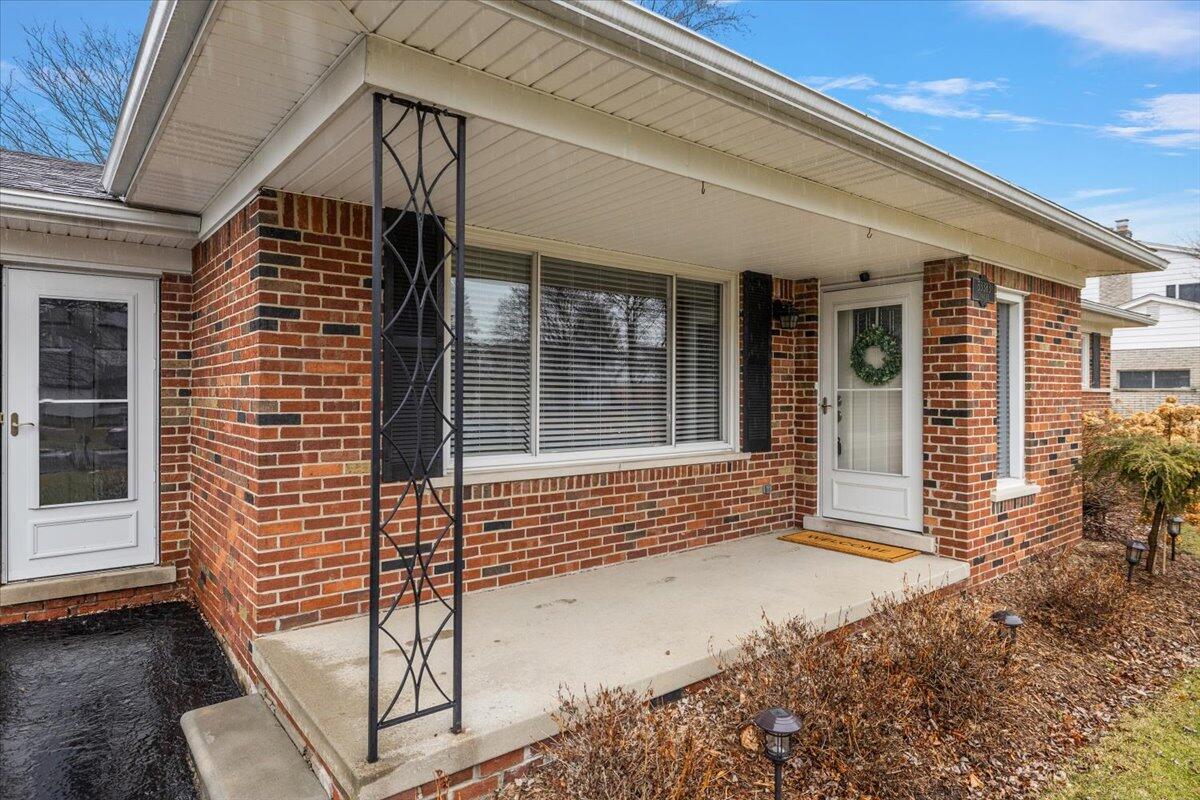 53383 Starlite Drive