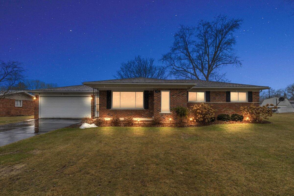 53383 Starlite Drive