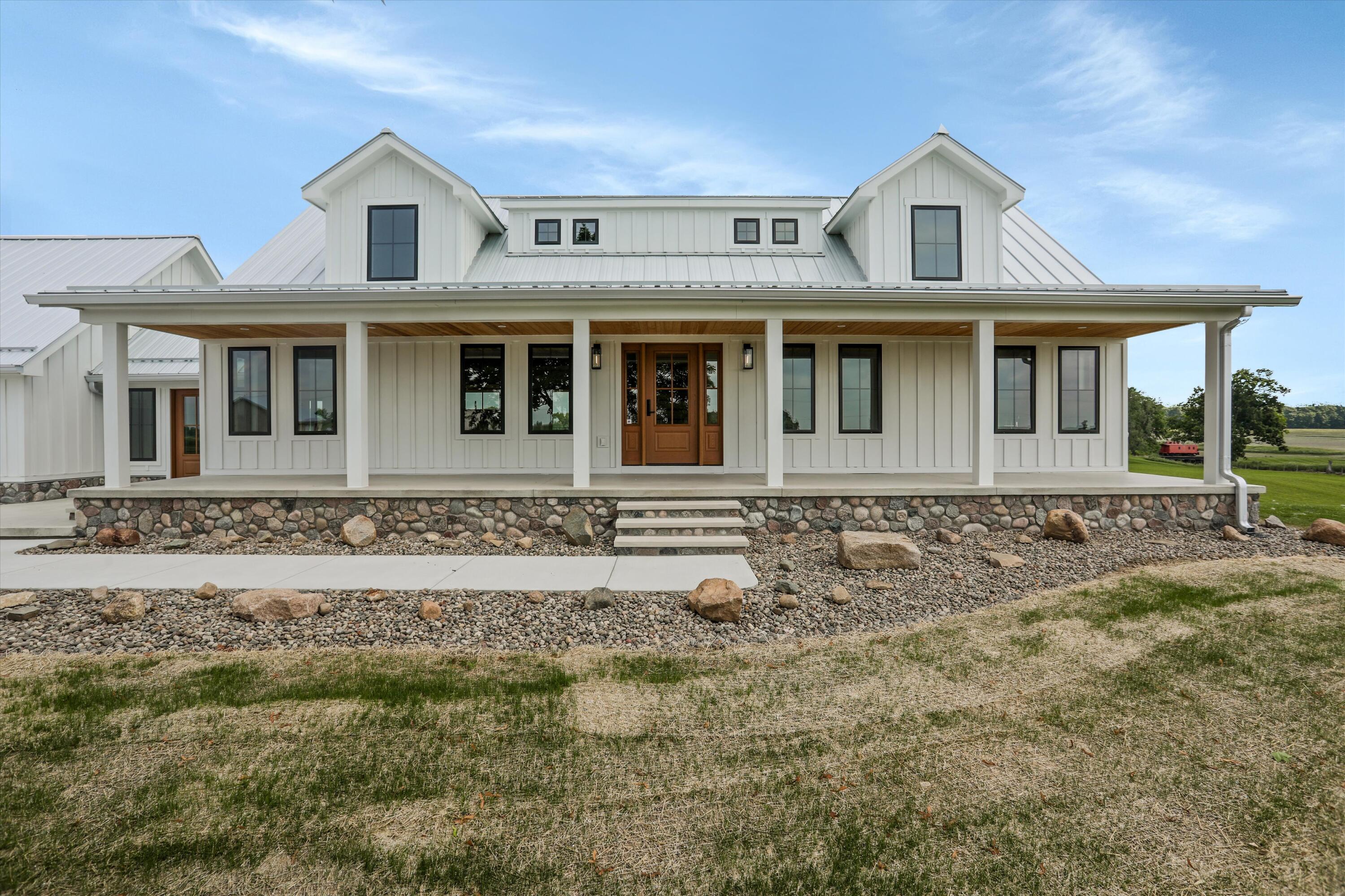 7280 Austin Road