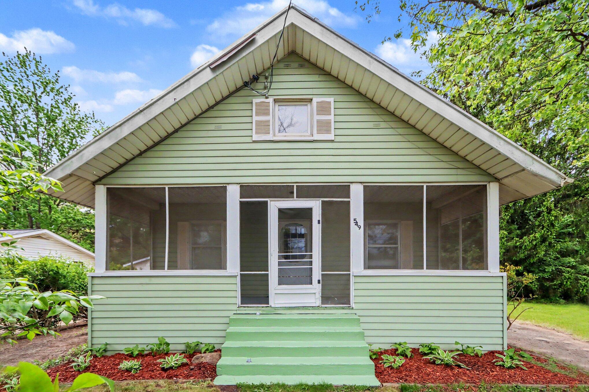 549 Avenue A