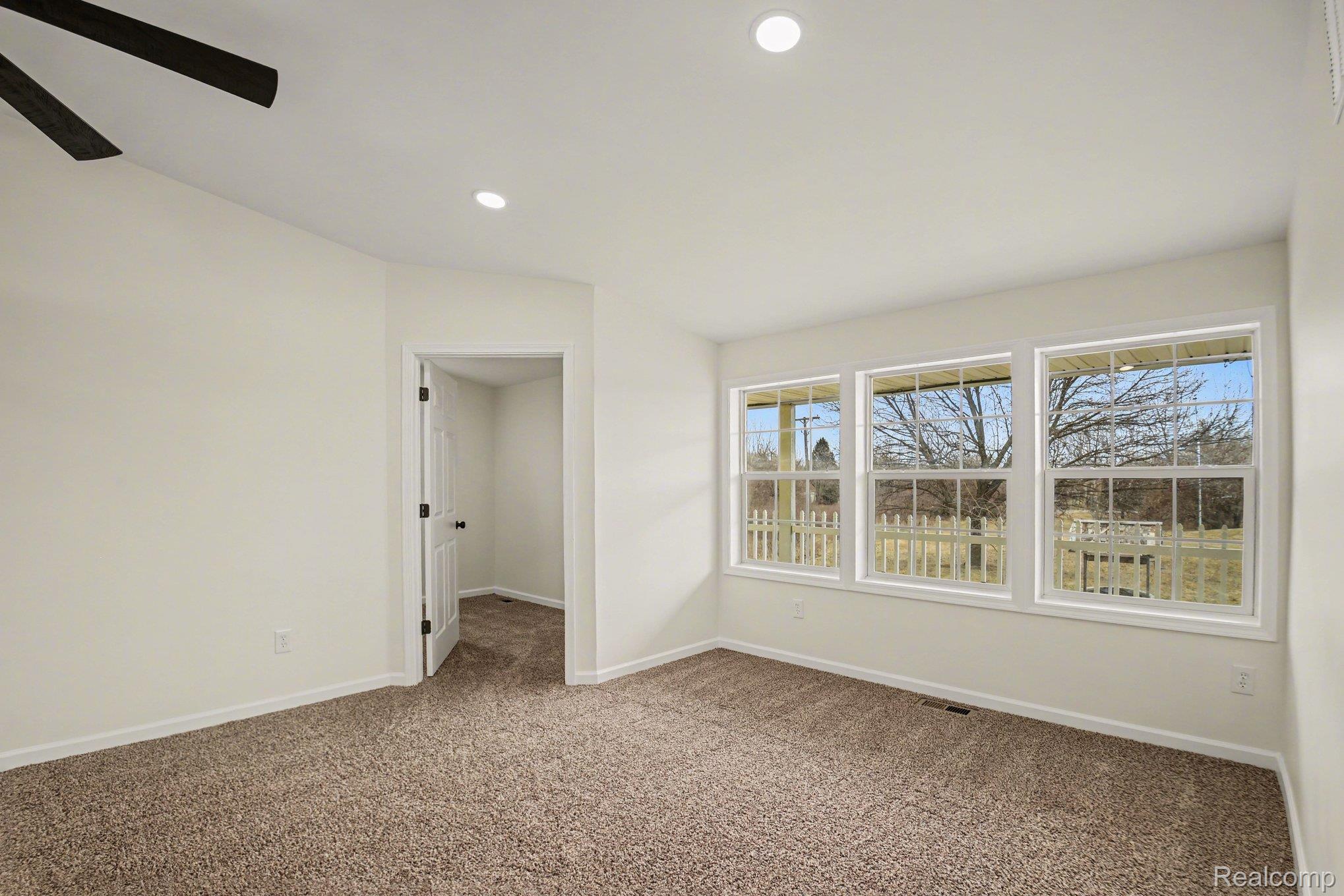 3025 N Lake Pleasant Road