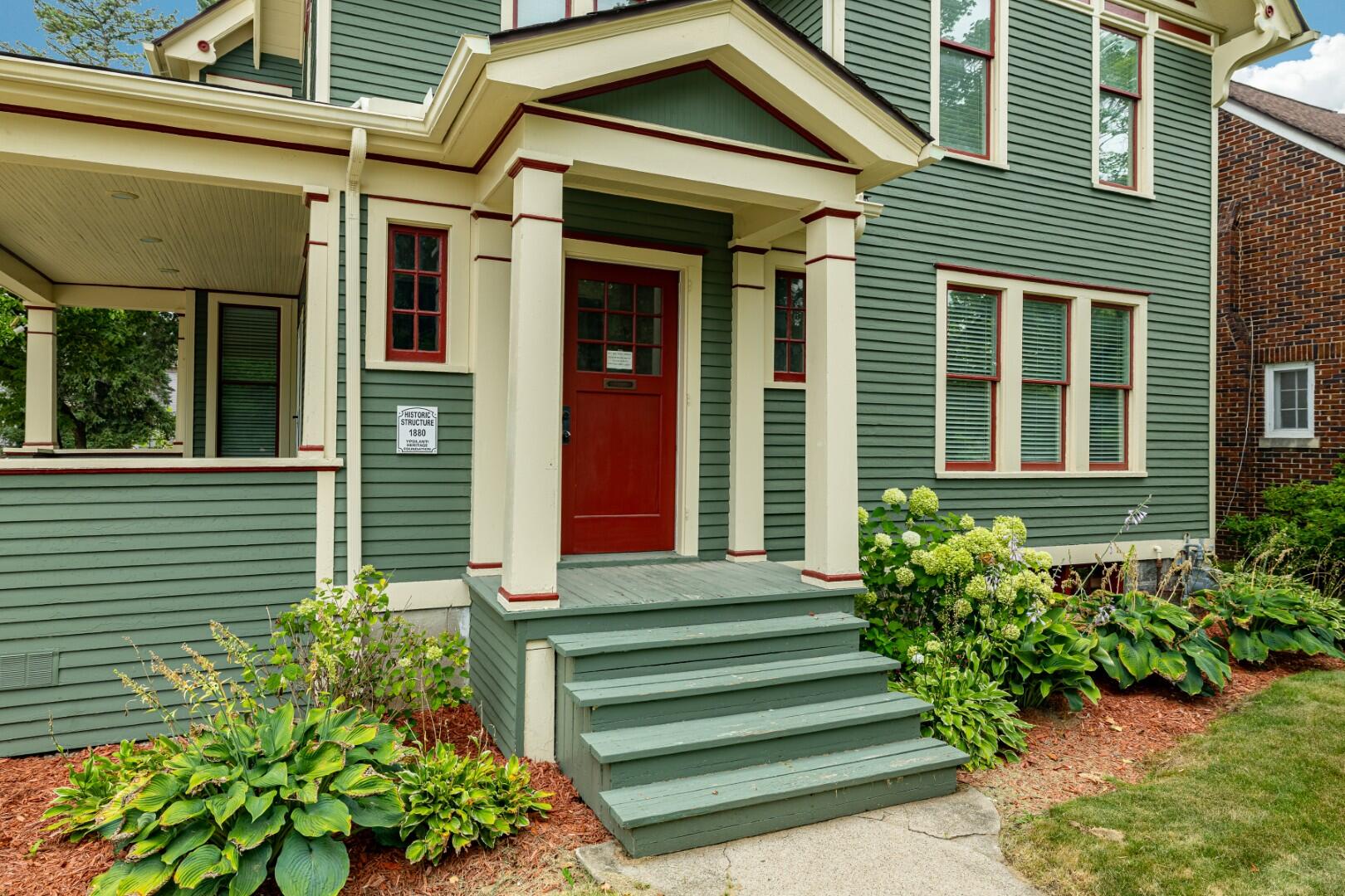 213 N Adams Street