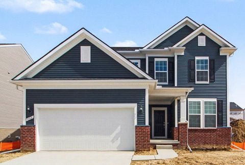 832 Kuss Drive Saline City MI 48176