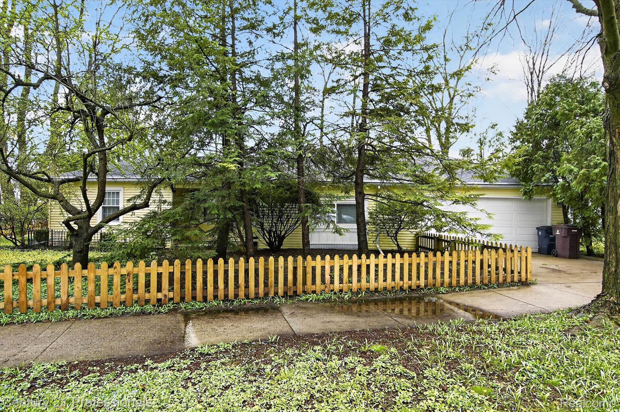 1001 Arborview Boulevard