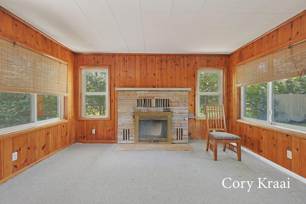 205 S Buys Road