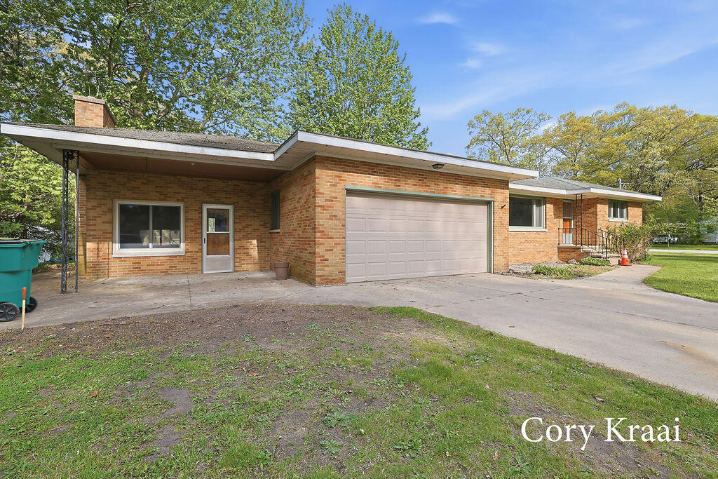 205 S Buys Road