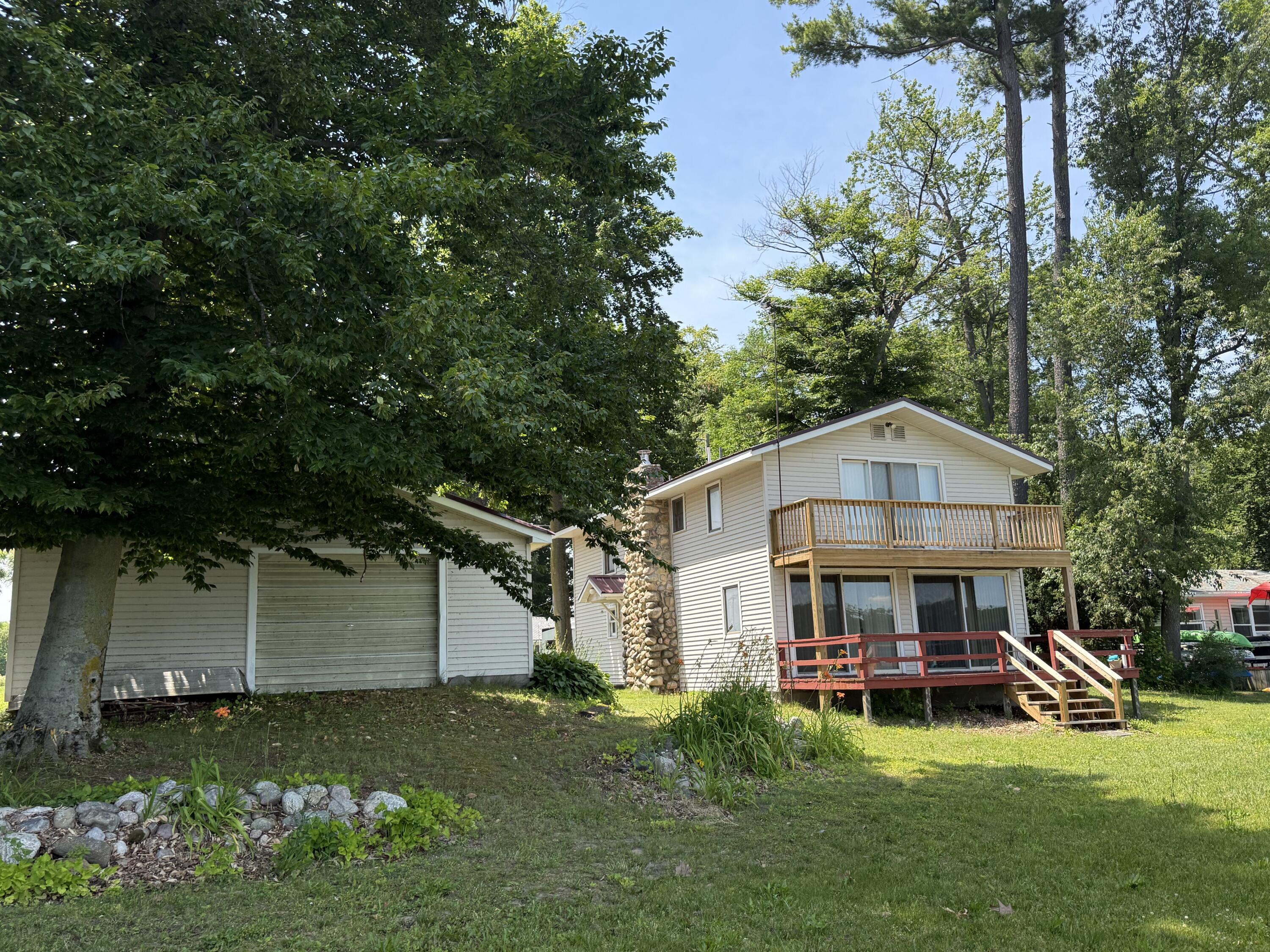 141 S Beechwood Drive SW