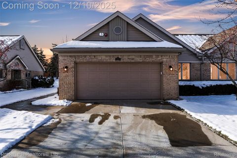 215 Edington Circle Canton Charter Township MI 48187