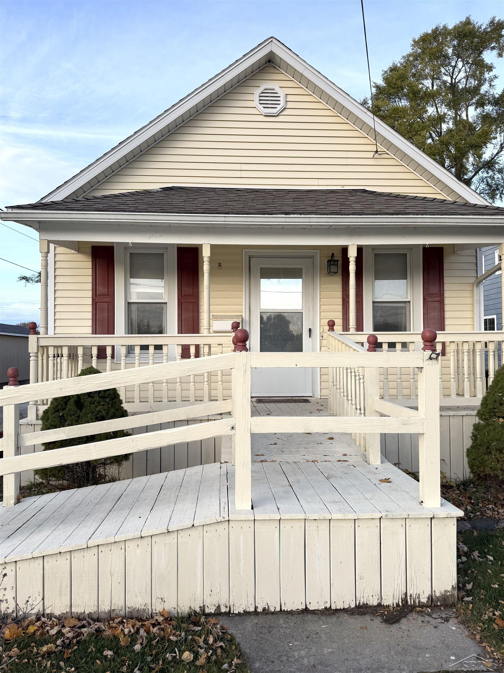 22 W Sebewaing Street