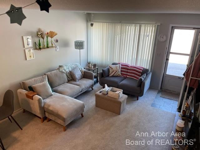 442 S 1st Street 4