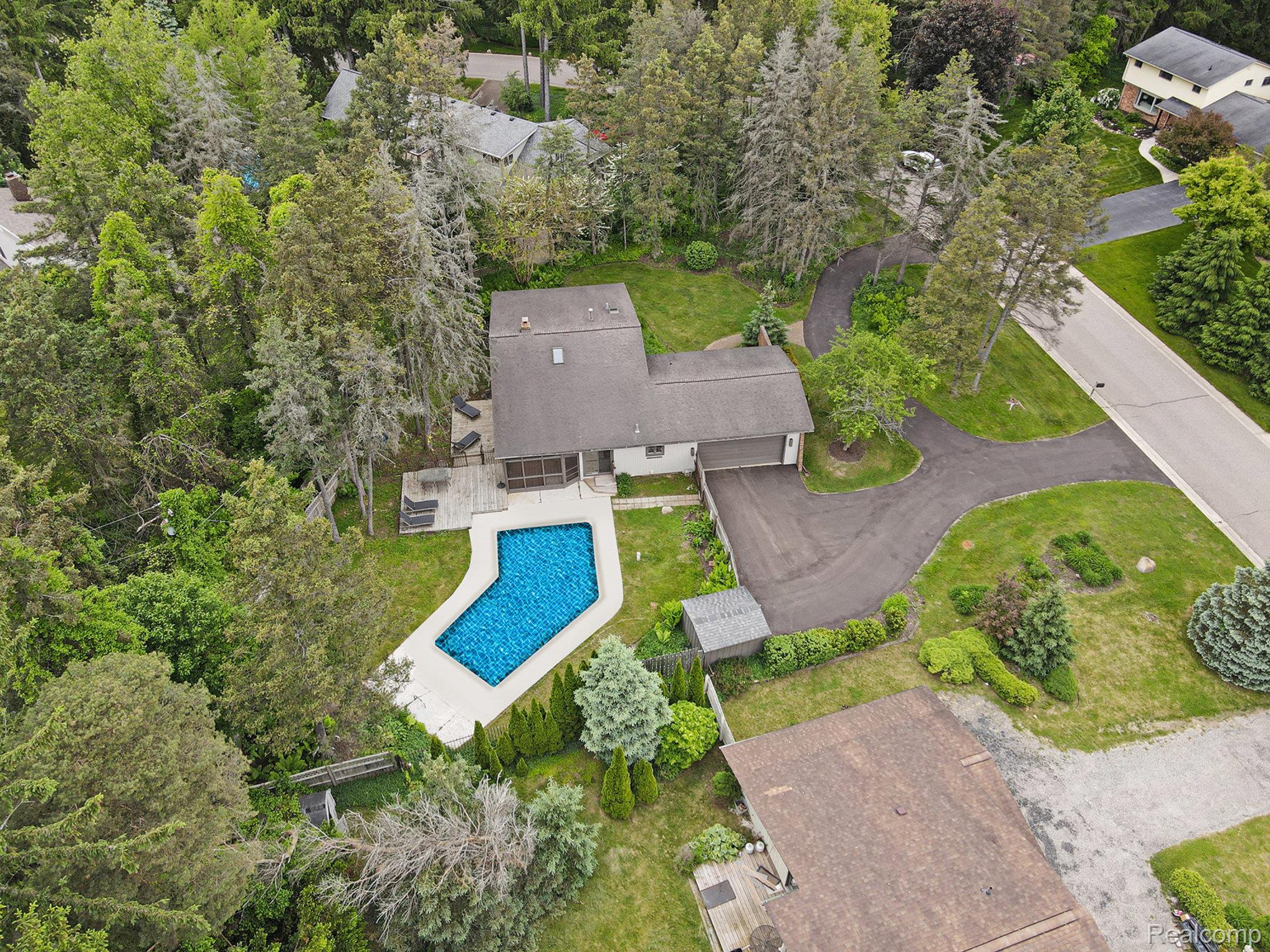 Independence Charter Township, Michigan 48348, United States, 3 Bedrooms Bedrooms, ,2 BathroomsBathrooms,Residential,Active,143027