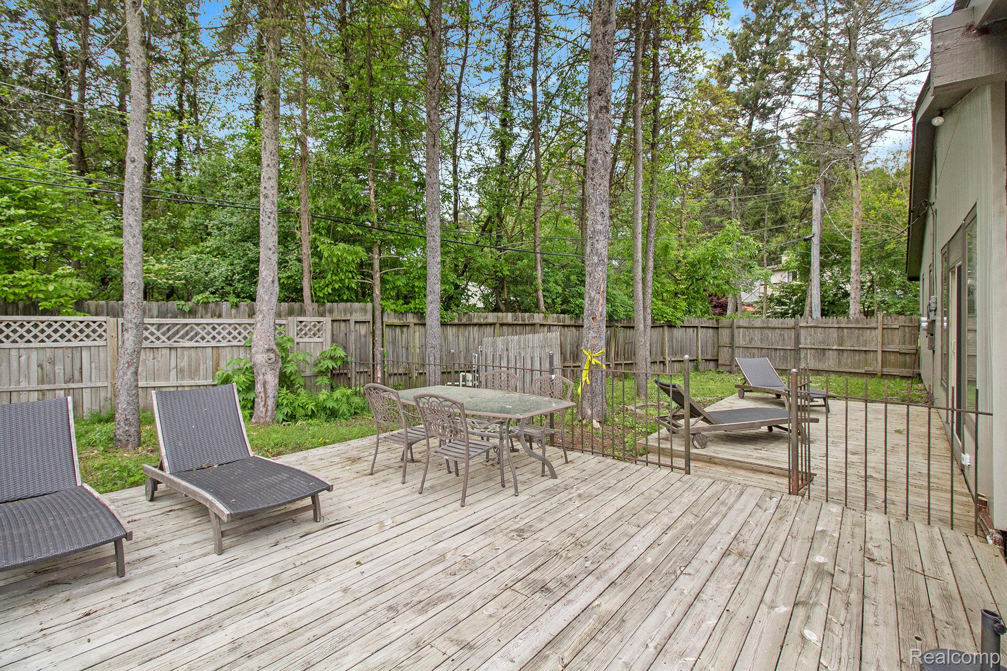 Independence Charter Township, Michigan 48348, United States, 3 Bedrooms Bedrooms, ,2 BathroomsBathrooms,Residential,Active,143027