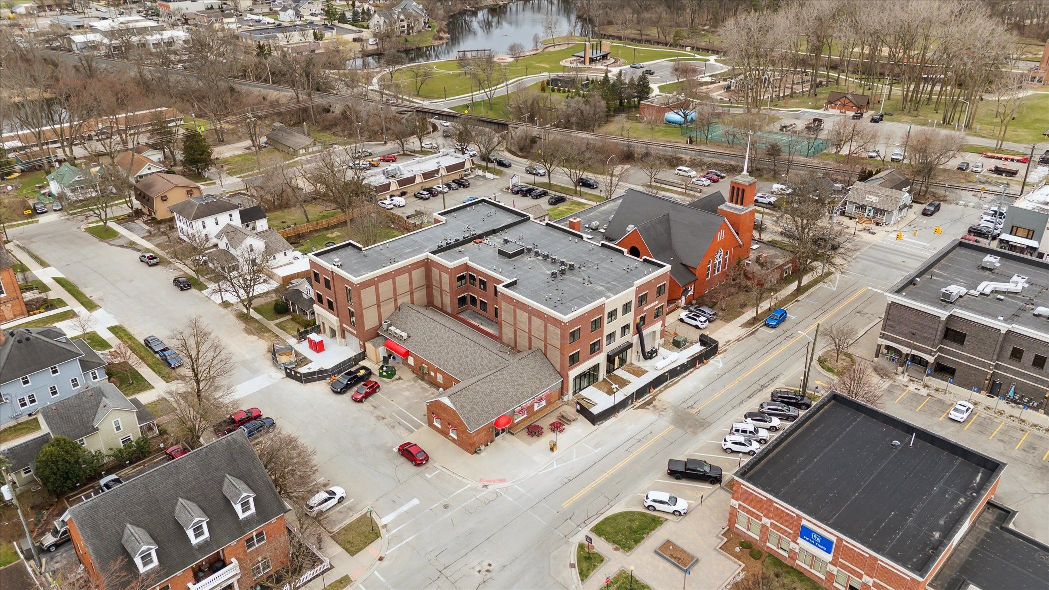 120 E LIBERTY Street UNIT 203