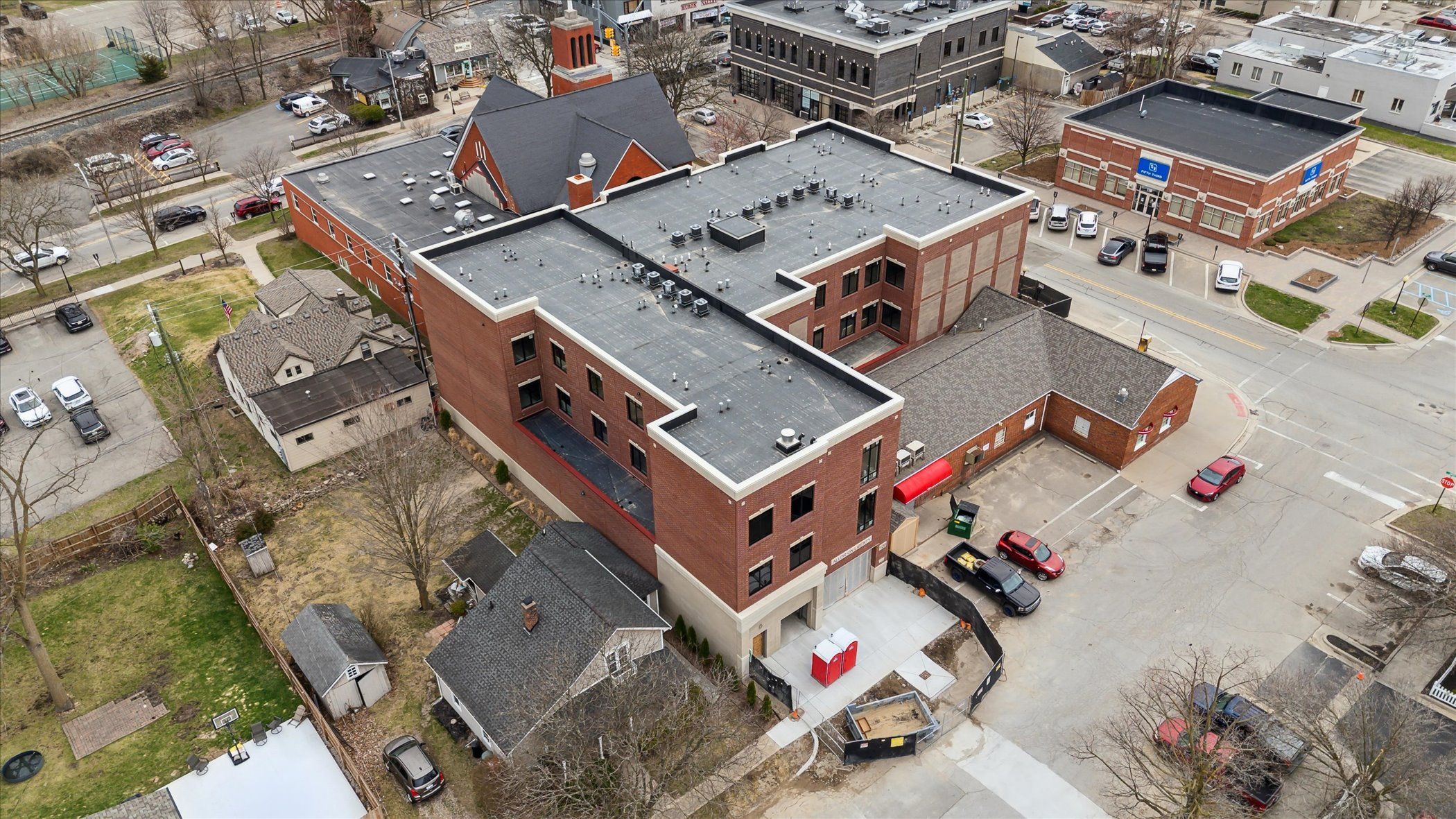 120 E LIBERTY Street UNIT 203