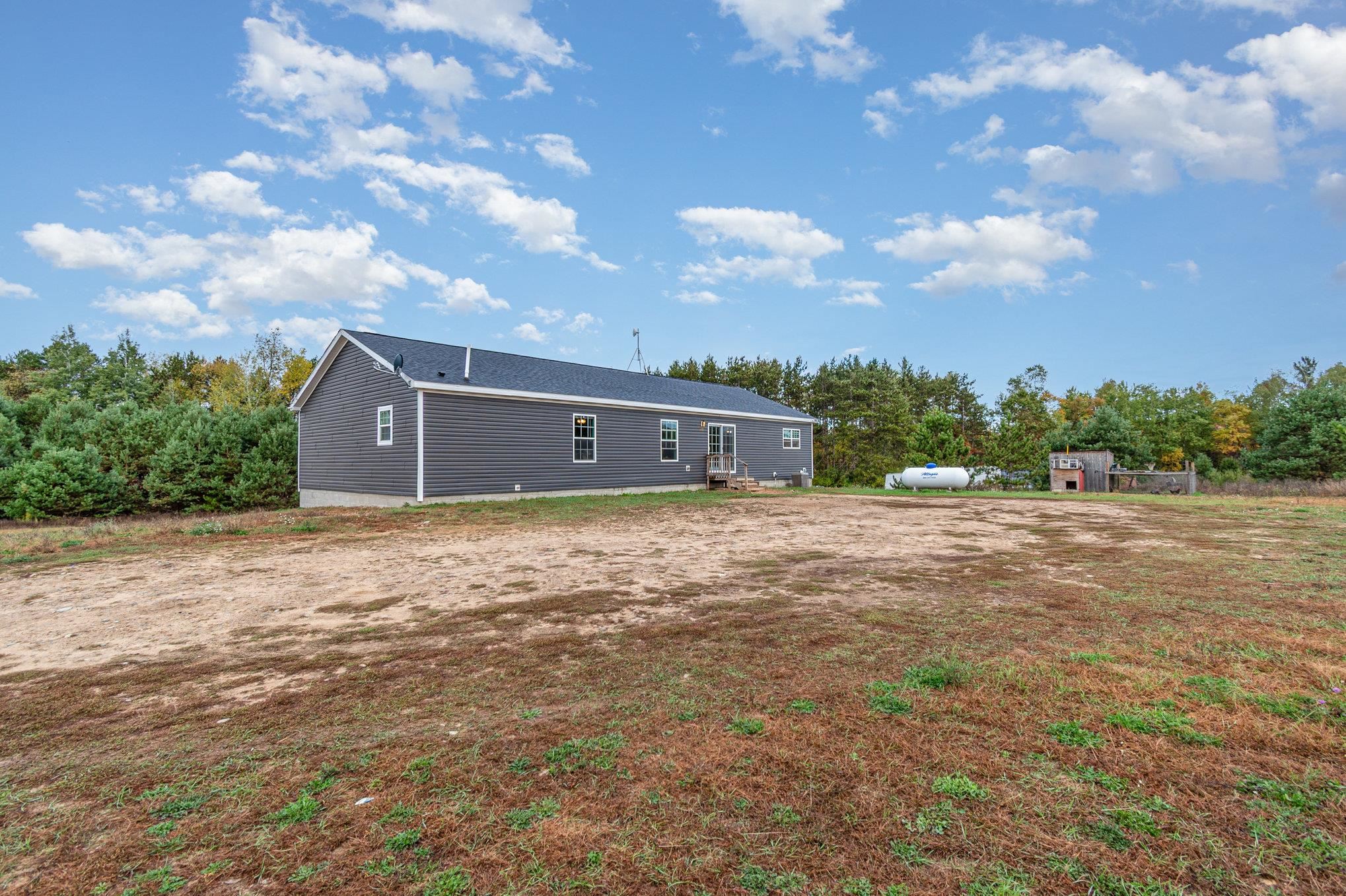 8770 N Vickeryville Road