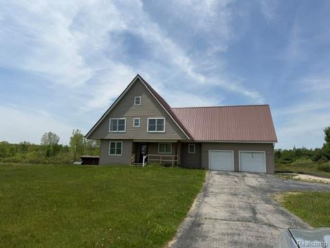 5983 Welch Road Emmett Township MI 48022