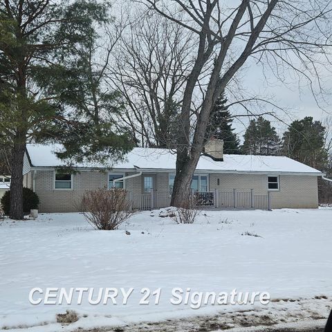 8981 Highland Drive Tittabawassee Township MI 48623