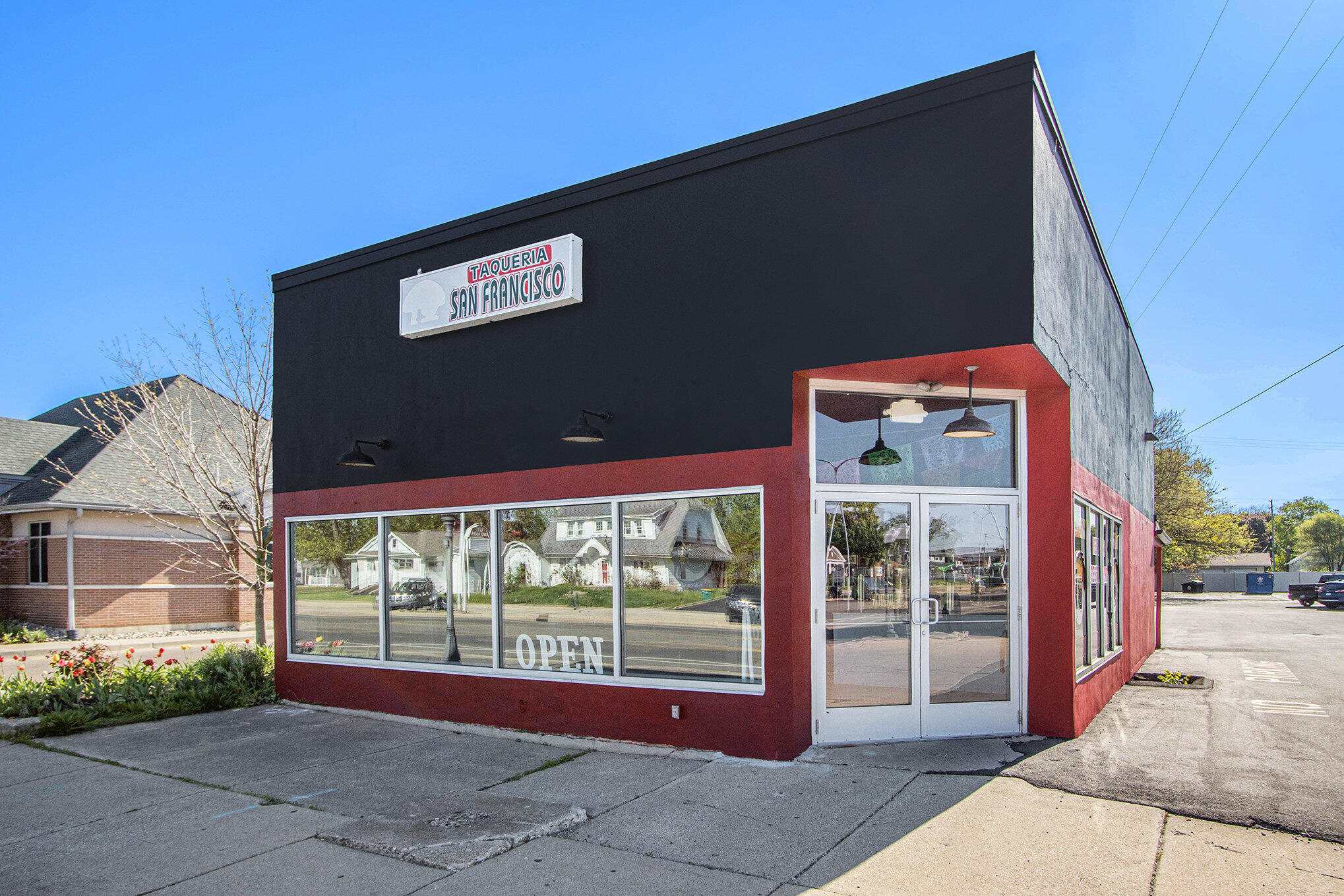 691-693 Capital Avenue SW