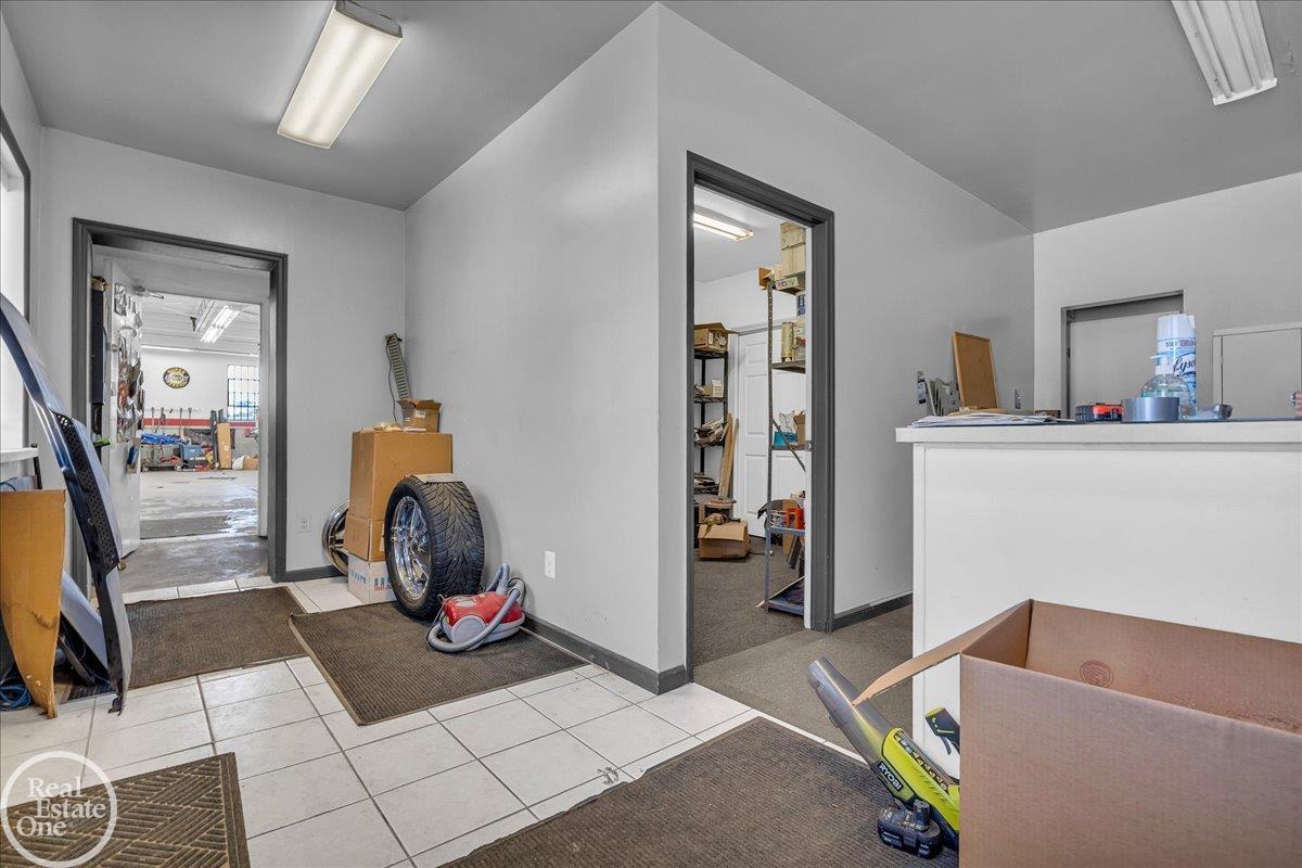 39554 Jefferson Avenue