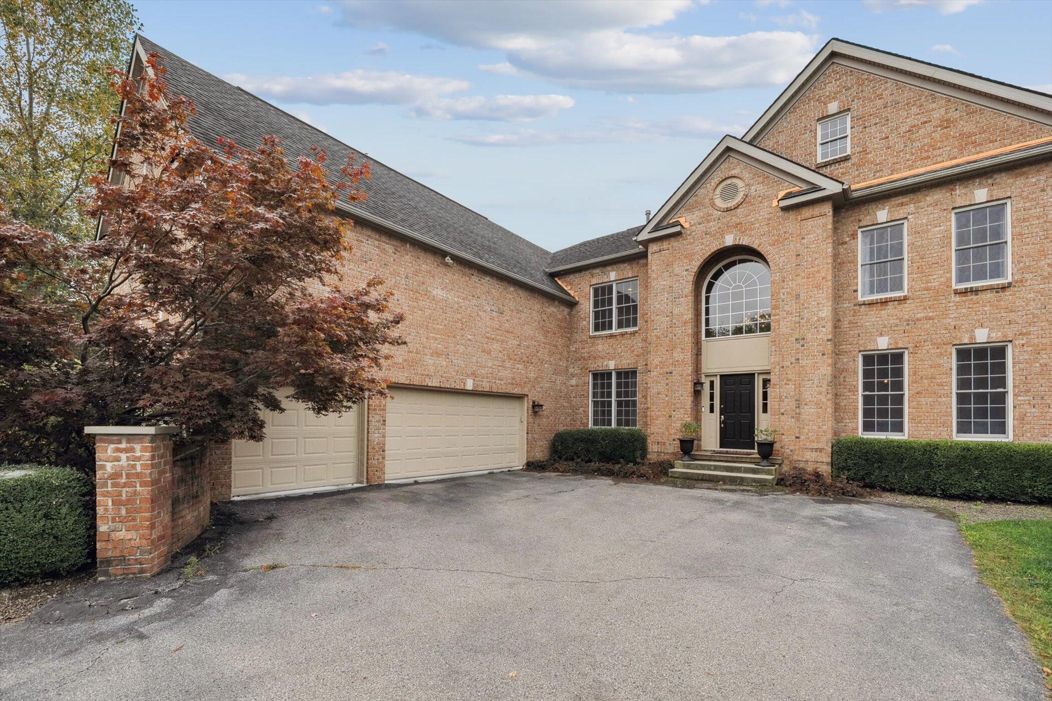 2861 Walnut Ridge Drive