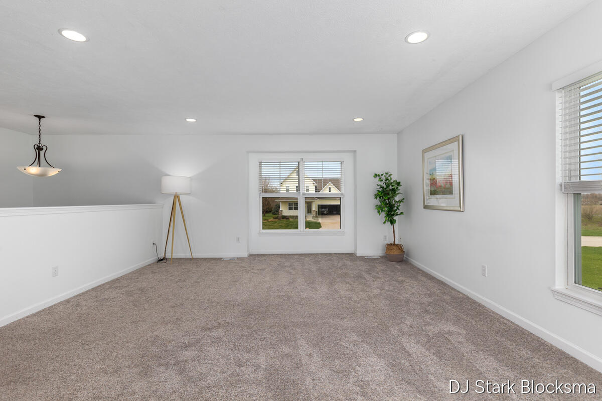 9764 Hessler Crossing