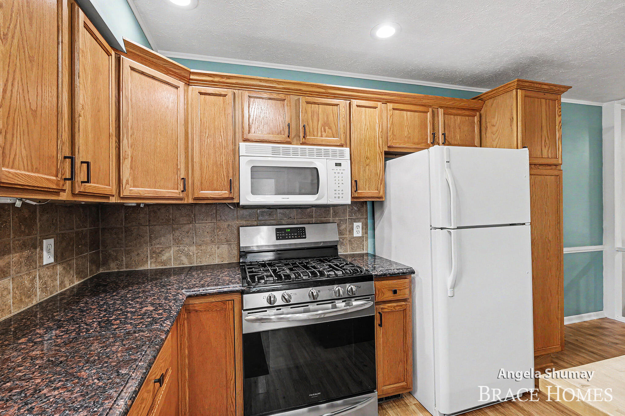 2631 Chatham Woods Drive SE