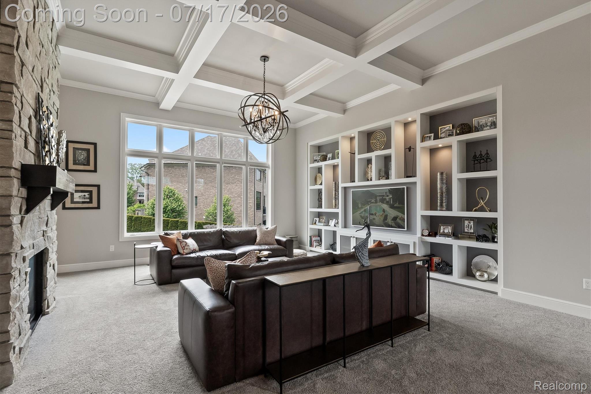 602 Wellington Circle