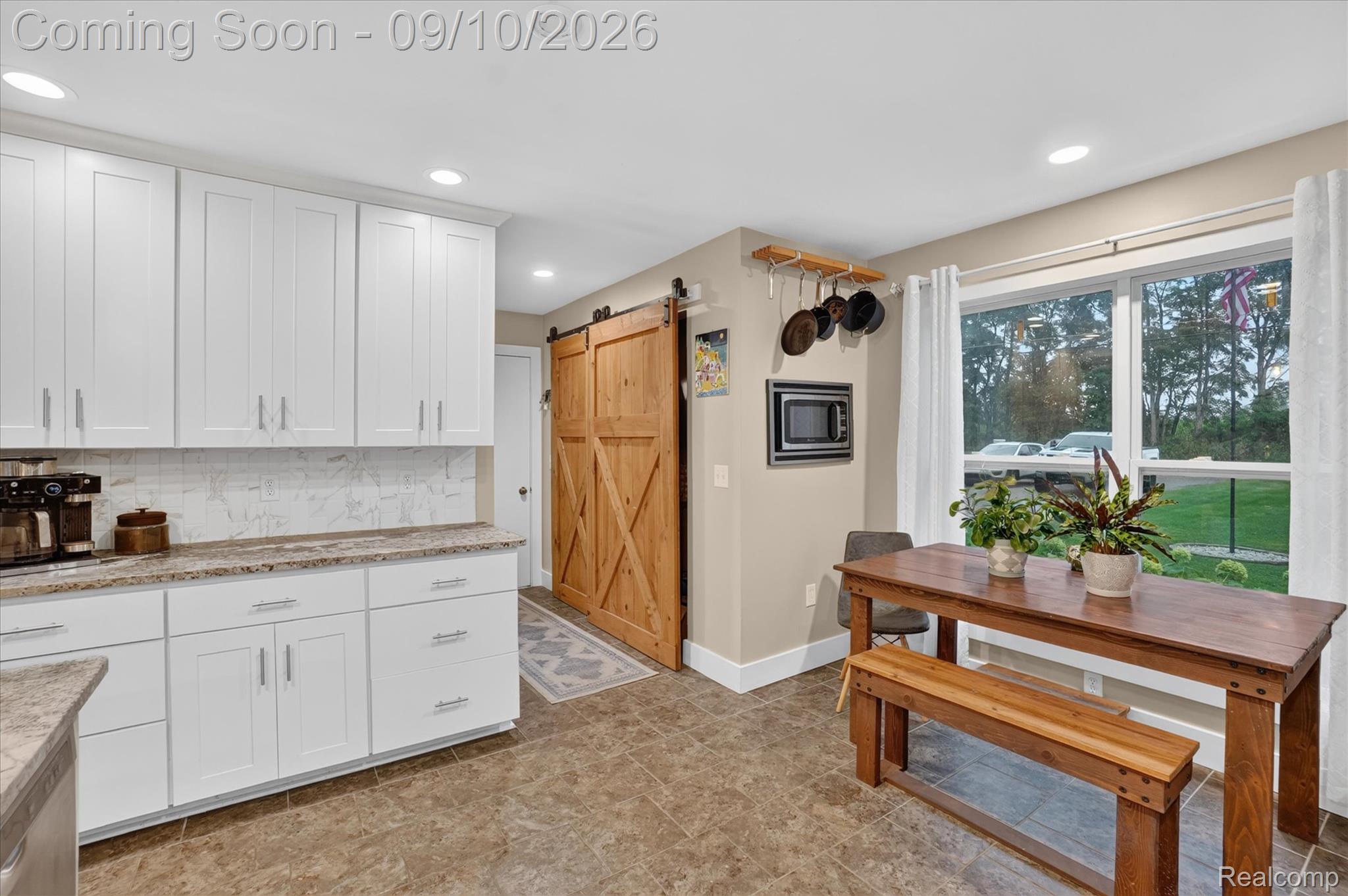 1121 Ripley Road