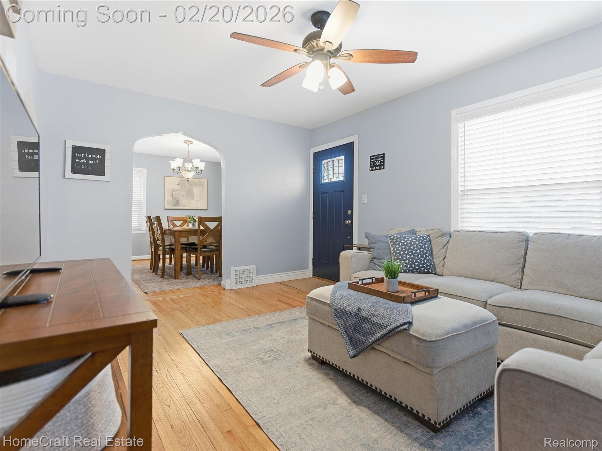 742 SAINT JOHN Street