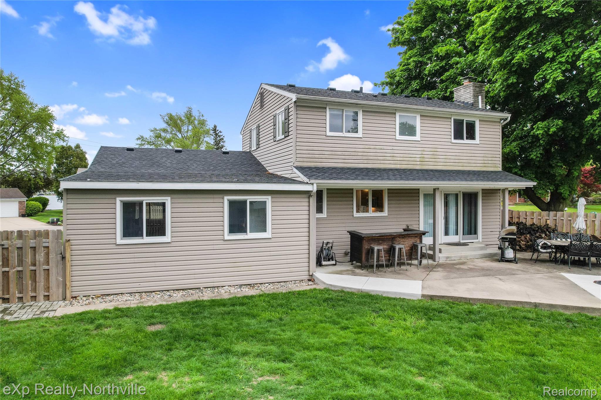 1929 Hopkins Drive