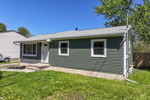 2226 Pollard Road Lansing City Ingham MI 48911
