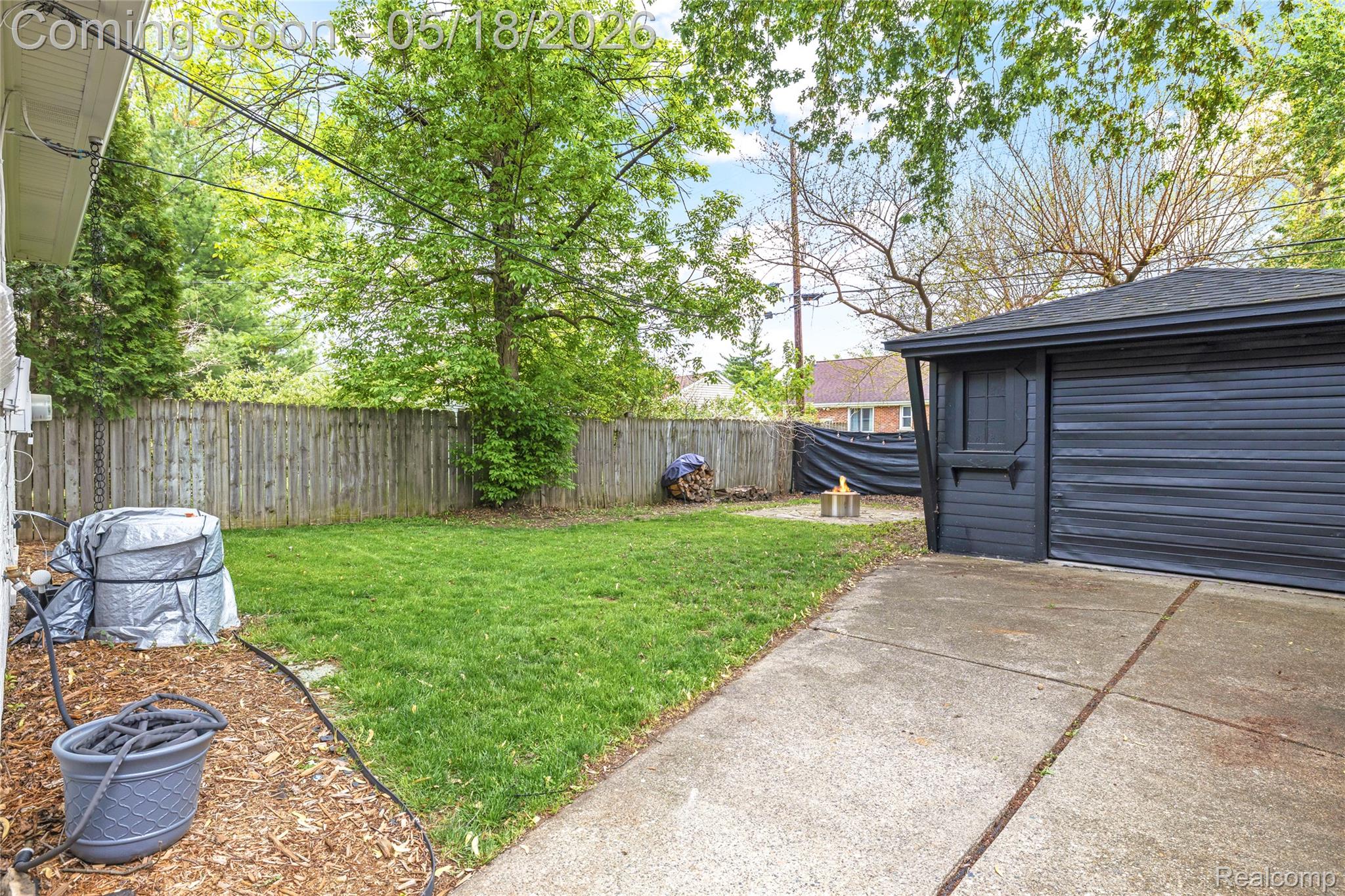 1916 Kalama Avenue