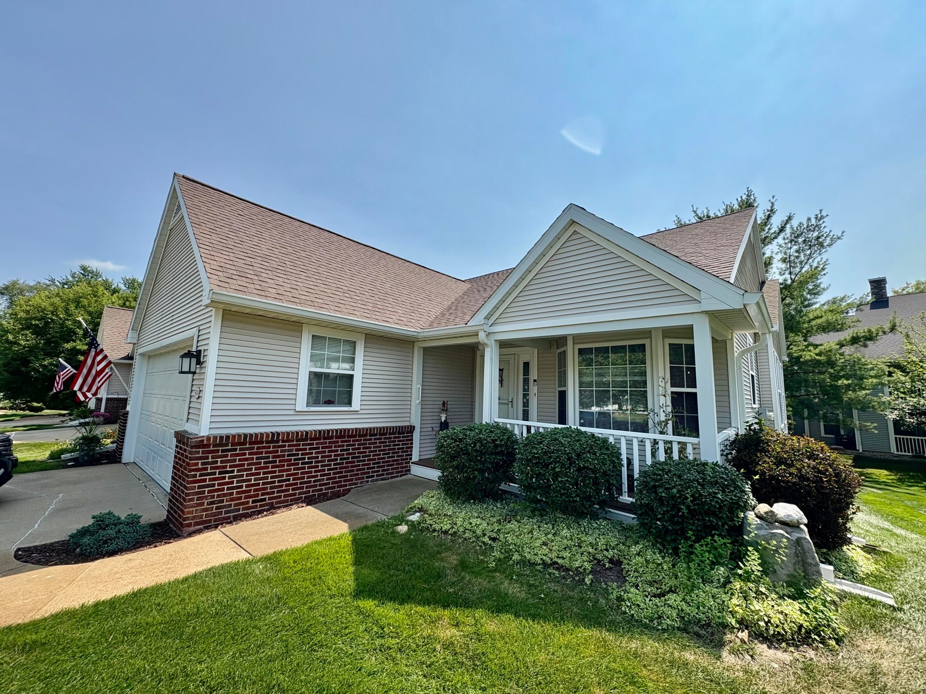 874 Chamberlain Court 9