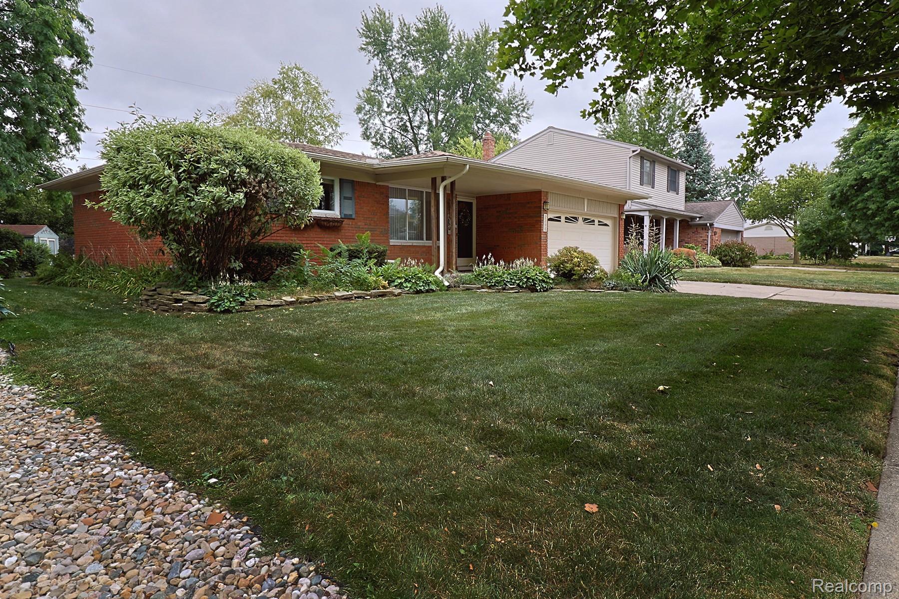 2298 Columbia Drive