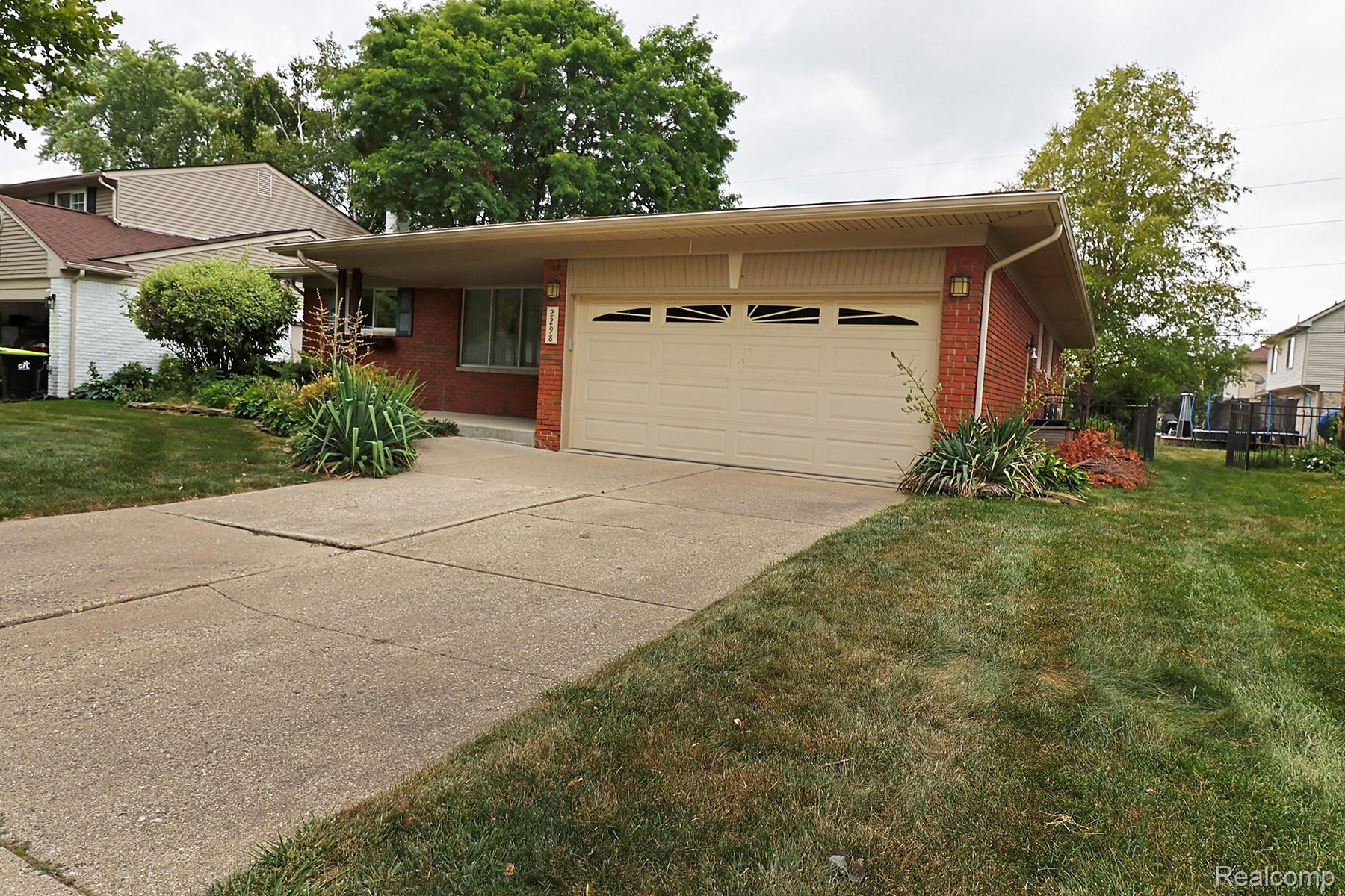 2298 Columbia Drive