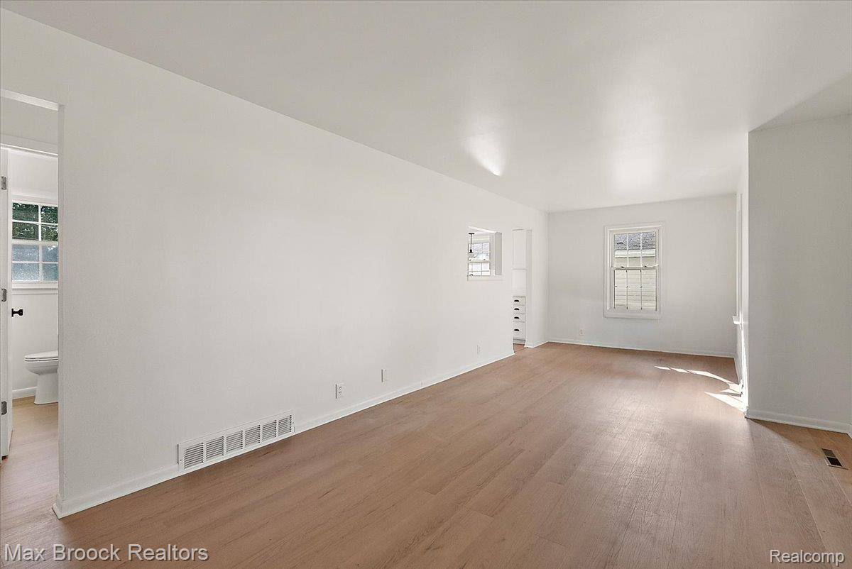 2600 Candlewick Drive